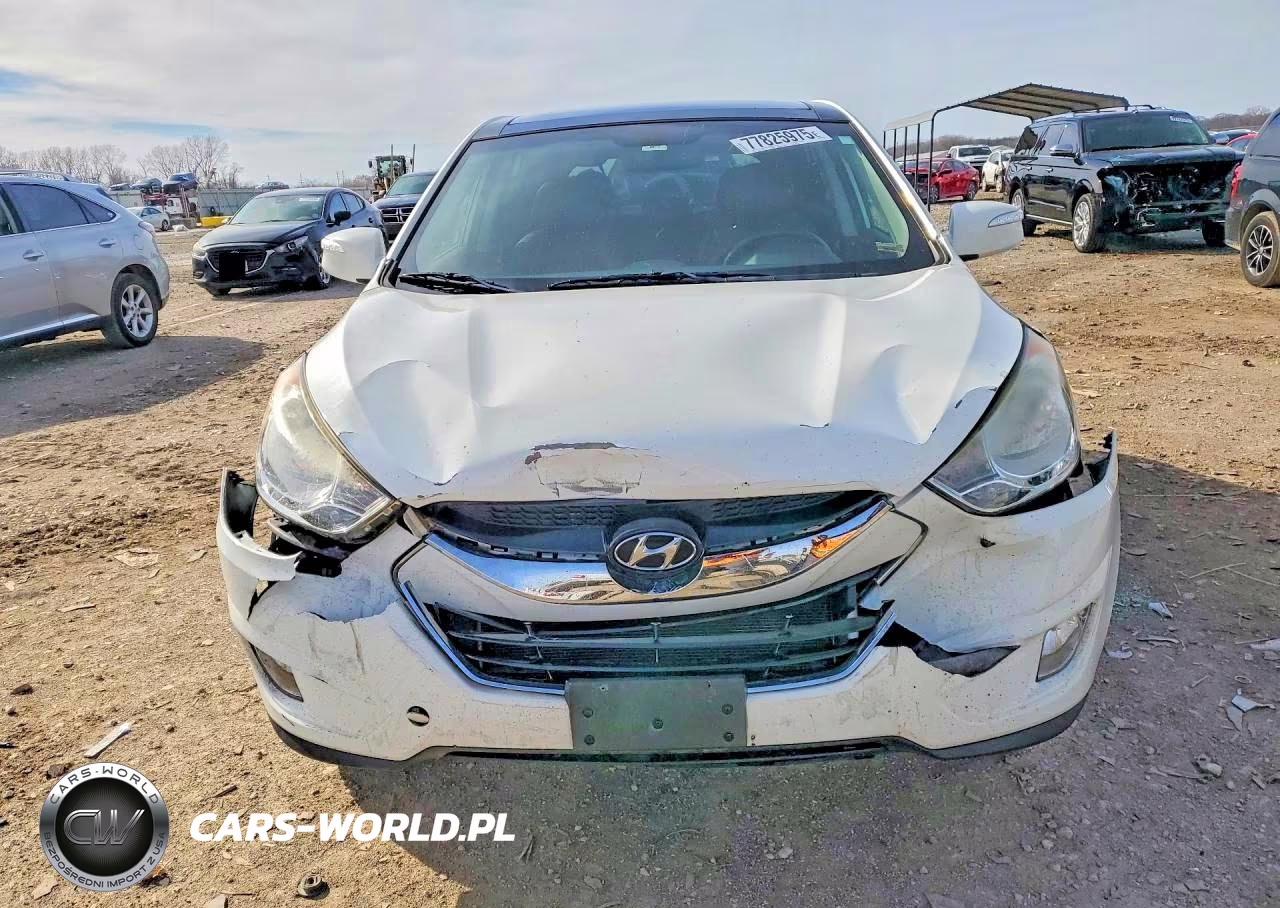 2013 Hyundai Tucson VIN:KM8JUCAC4DU663570 - 5