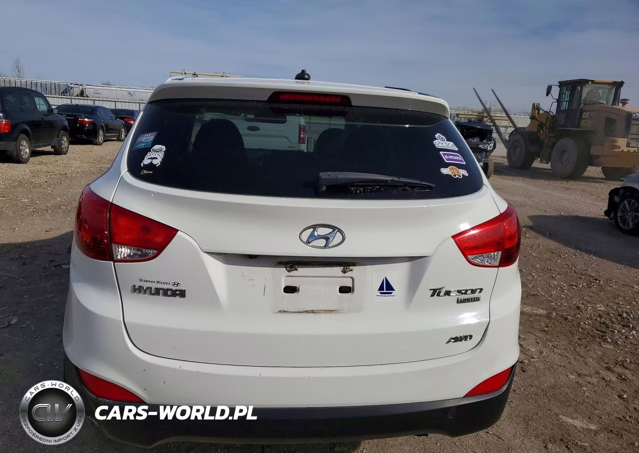 2013 Hyundai Tucson VIN:KM8JUCAC4DU663570 - 6