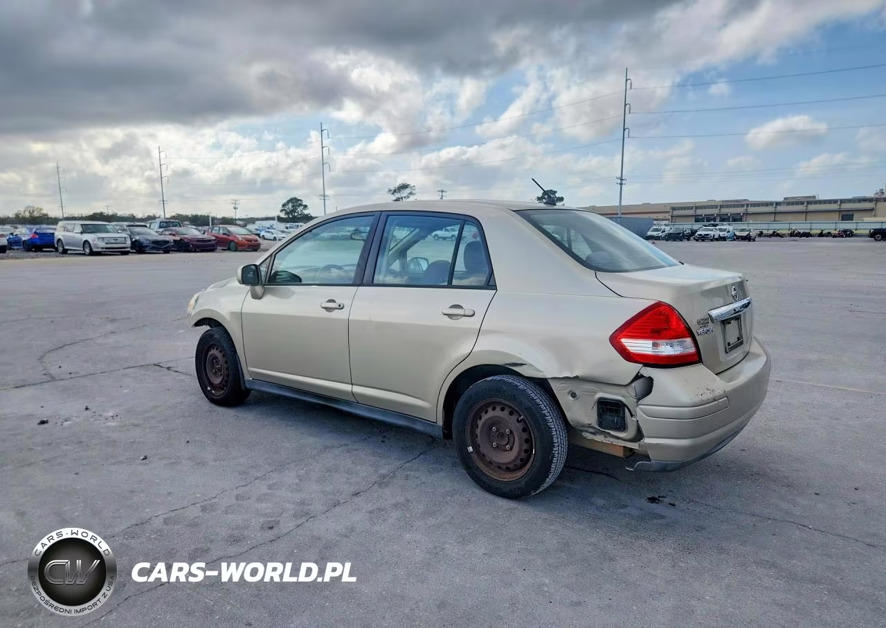 2009 Nissan Versa S VIN:3N1BC11E49L470888 - 2
