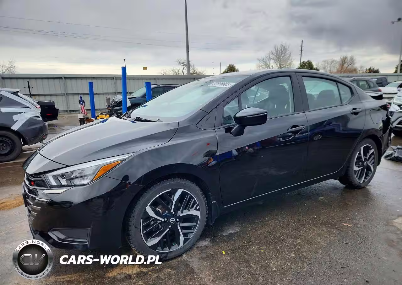 2024 Nissan Versa Sr