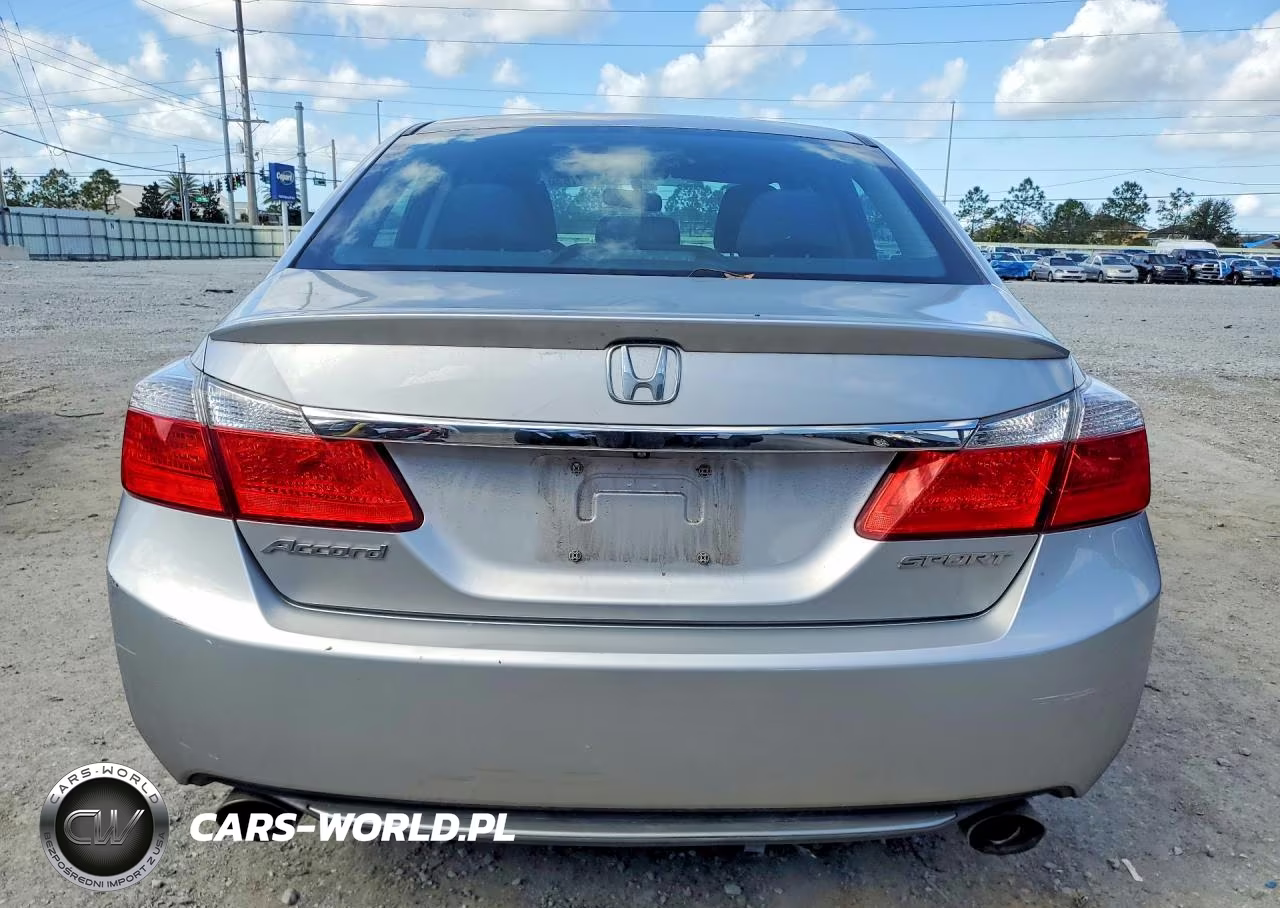 2015 Honda Accord Sport VIN:1HGCR2F50FA123657 - 6