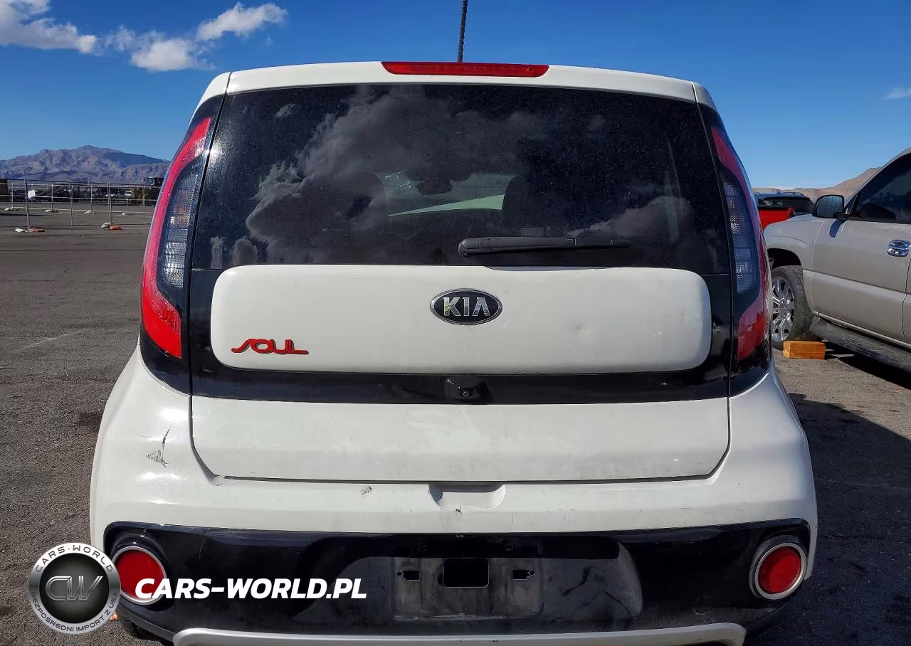 2017 Kia Soul ! VIN:KNDJX3AA0H7492377 - 6