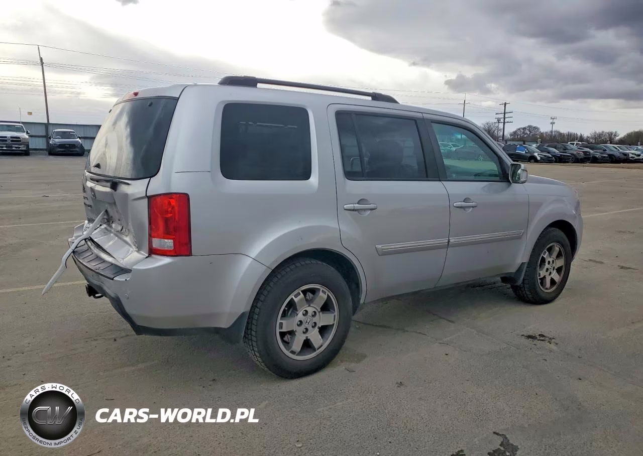 2011 Honda Pilot Touring VIN:5FNYF4H95BB068651 - 3
