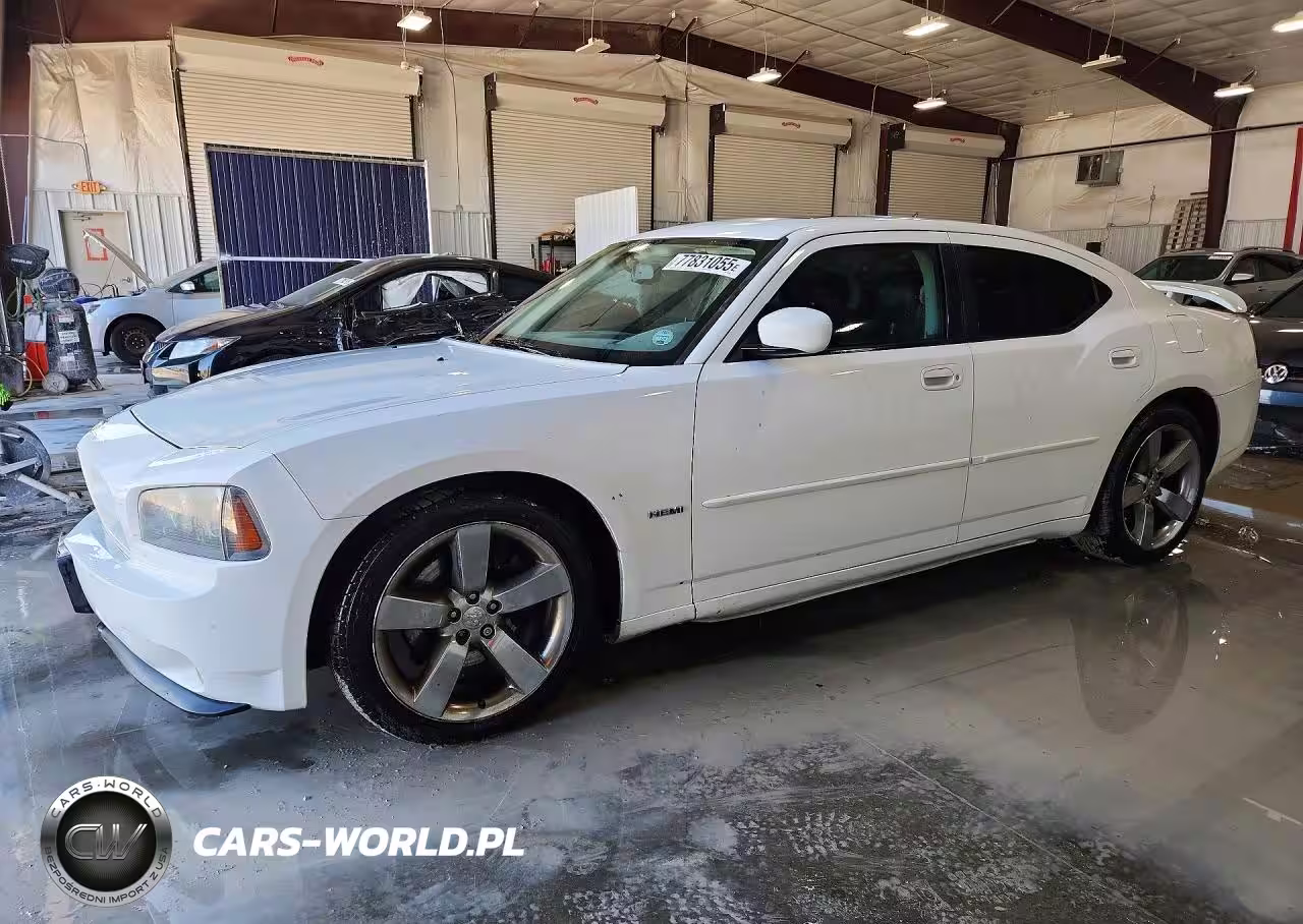 2008 Dodge Charger R