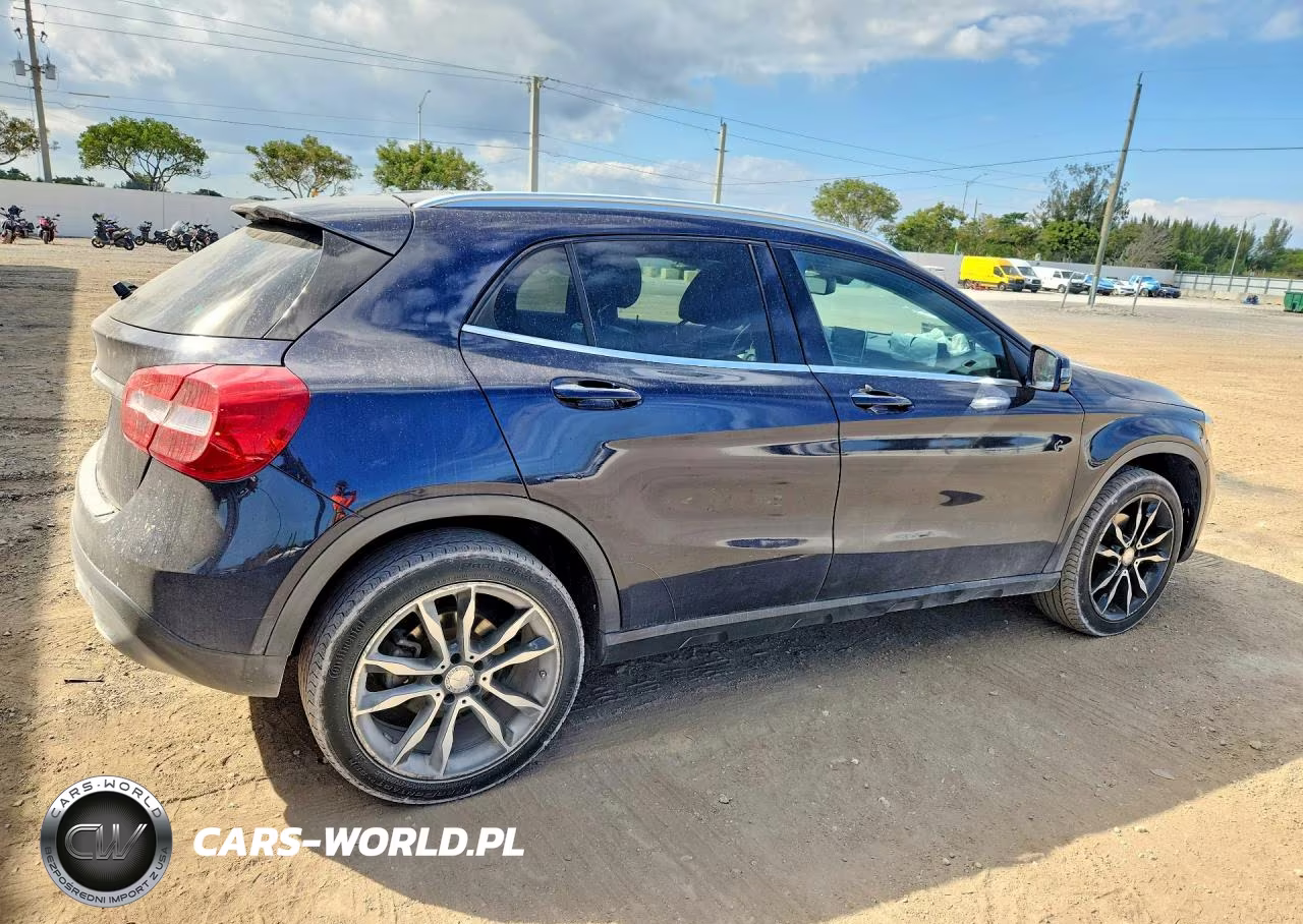 2017 Mercedes-Benz Gla 250 4Matic VIN:WDCTG4GB3HJ319321 - 3