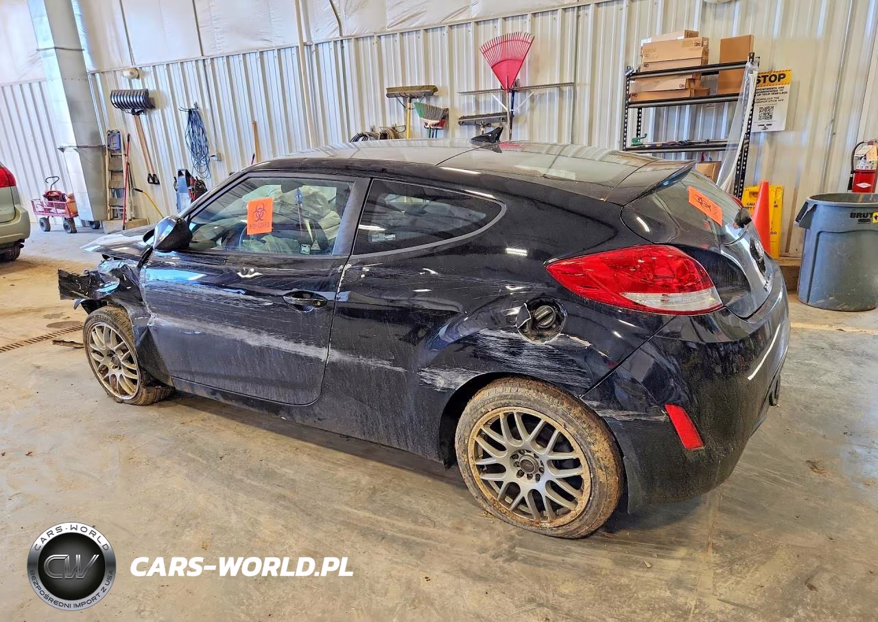 2016 Hyundai Veloster Base VIN:KMHTC6AD0GU301178 - 2