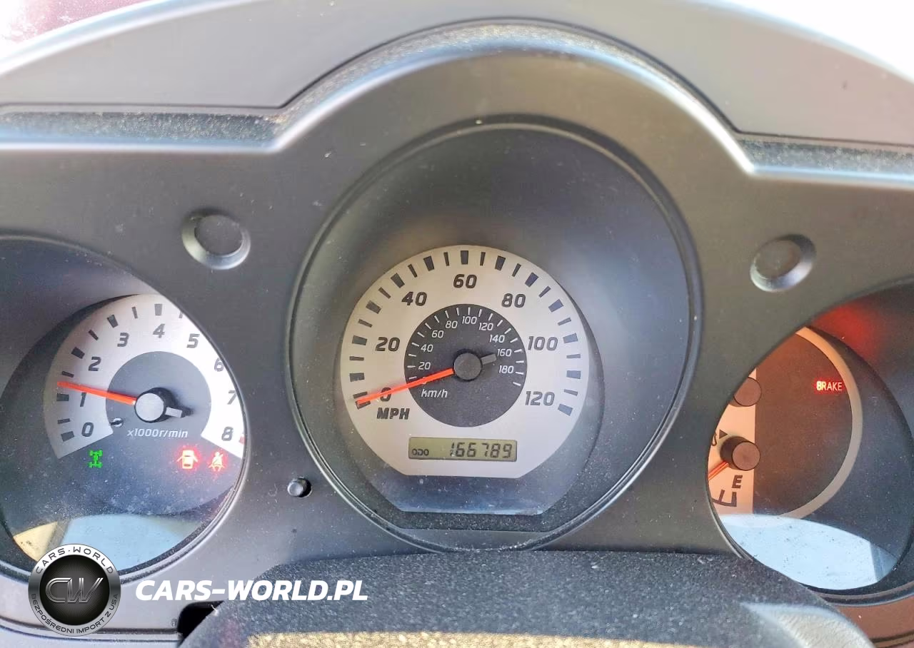 2004 Nissan Xterra Xe VIN:5N1ED28Y94C670677 - 9
