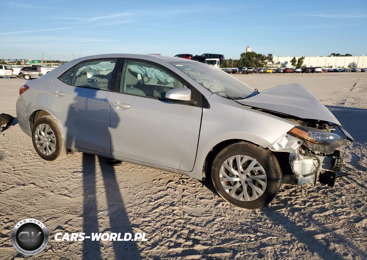 2019 Toyota Corolla L VIN:2T1BURHE3KC159749 - 4