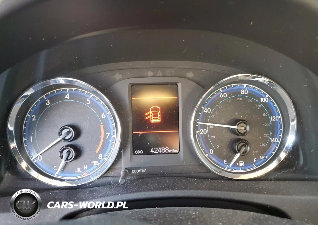 2019 Toyota Corolla L VIN:2T1BURHE3KC159749 - 9