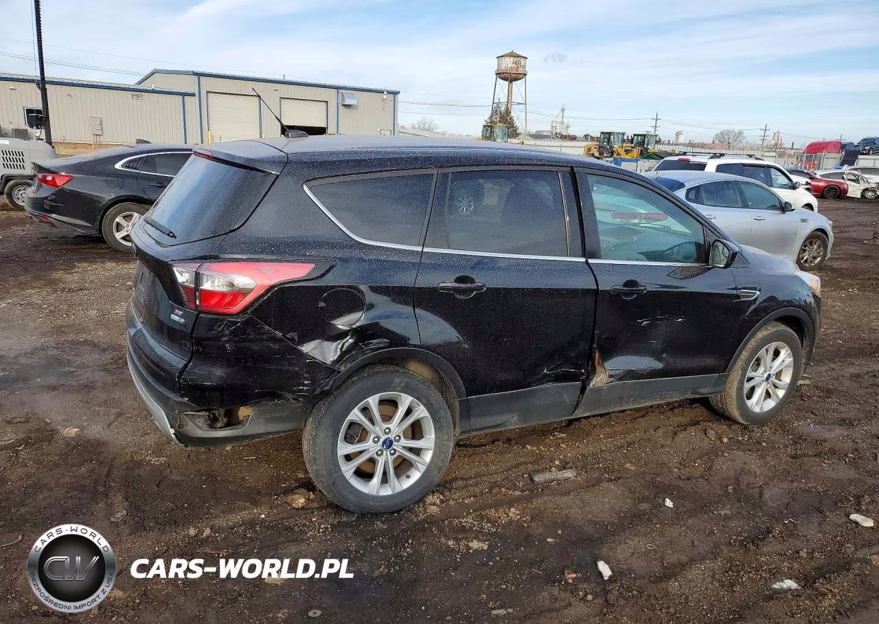 2017 Ford Escape Se VIN:1FMCU9GD7HUE42062 - 3
