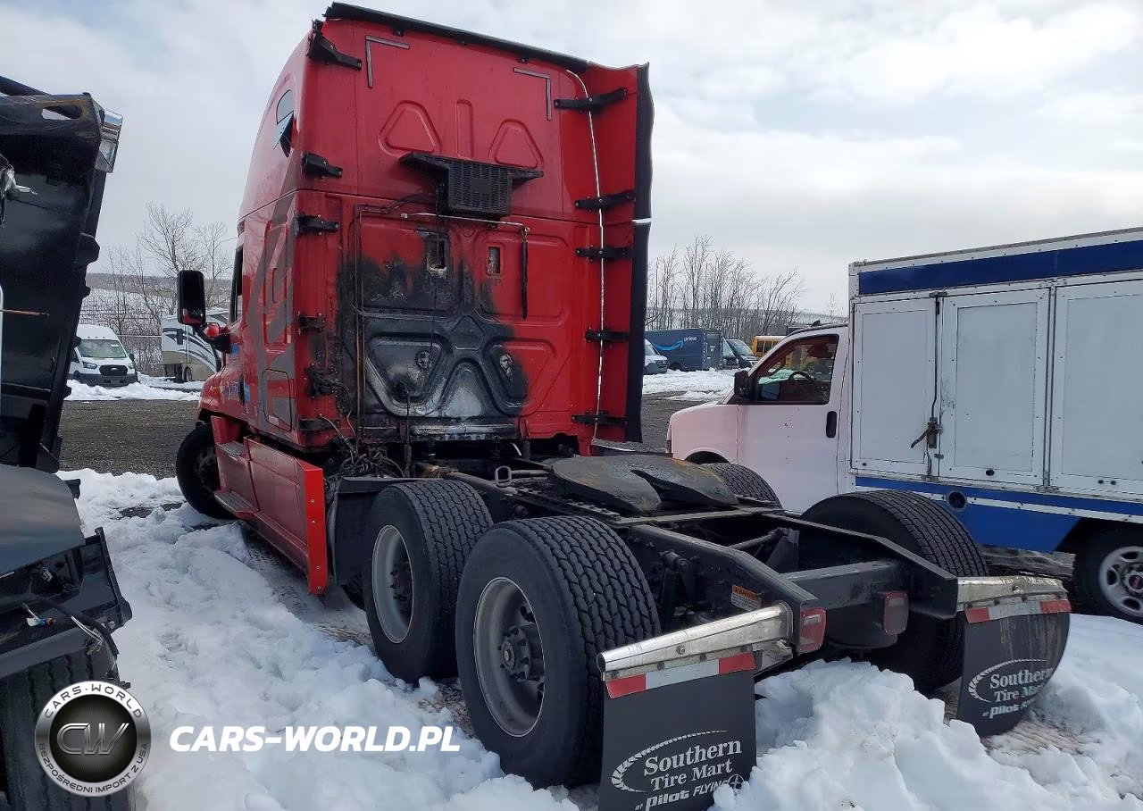 2016 Freightliner Cascadia 125 Semi Truck VIN:3AKGGLD55GSGS1843 - 3