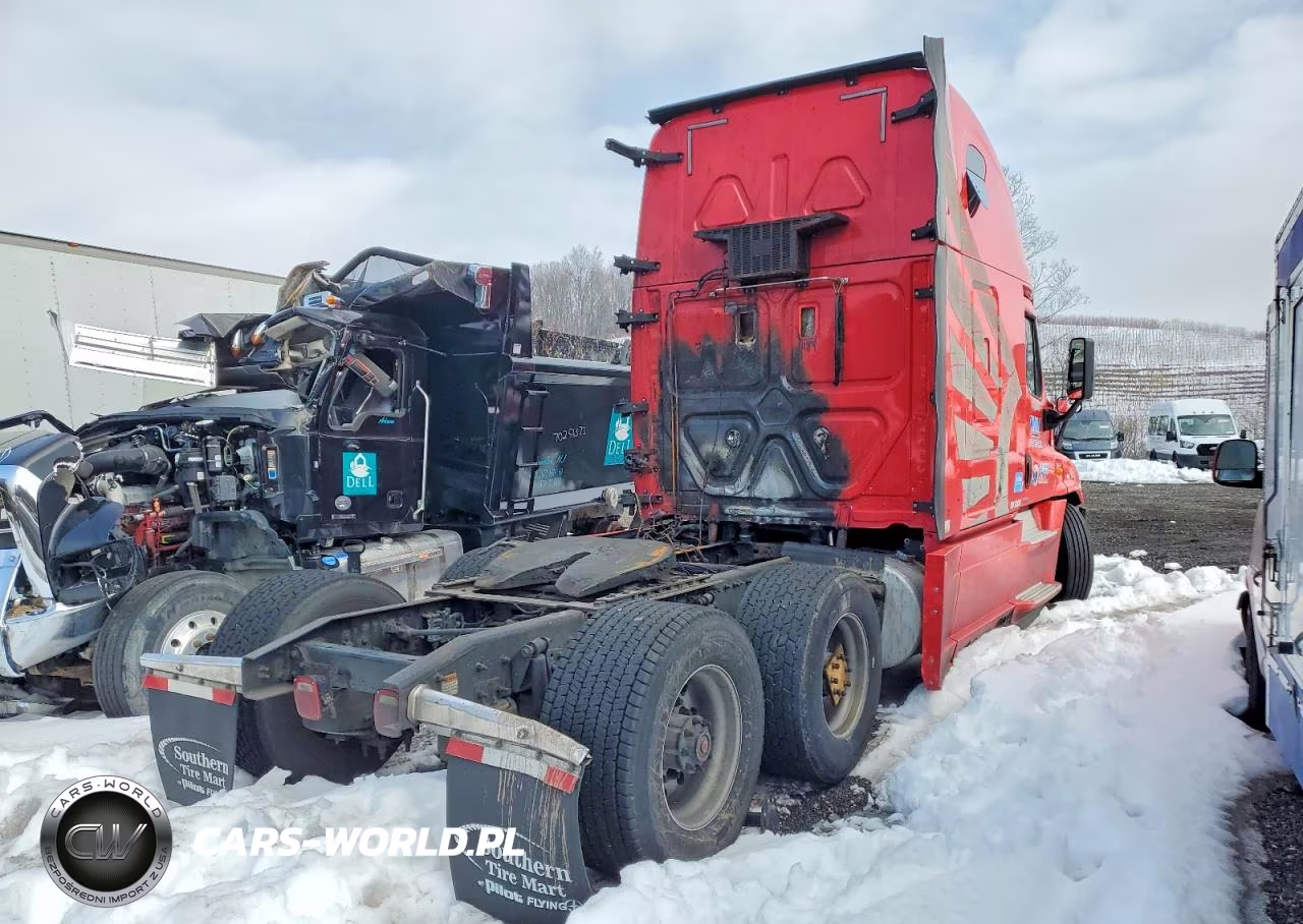2016 Freightliner Cascadia 125 Semi Truck VIN:3AKGGLD55GSGS1843 - 4