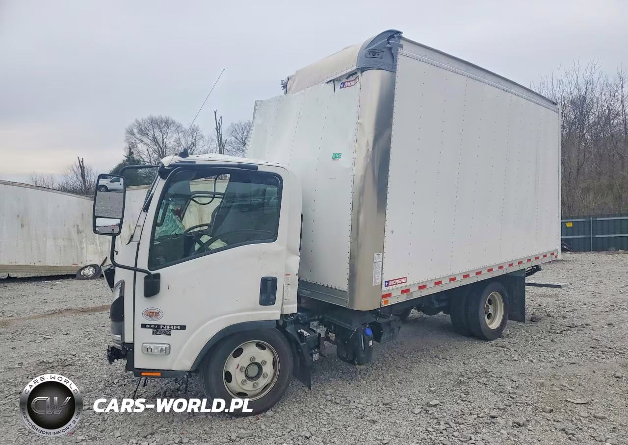 2025 Isuzu Nrr