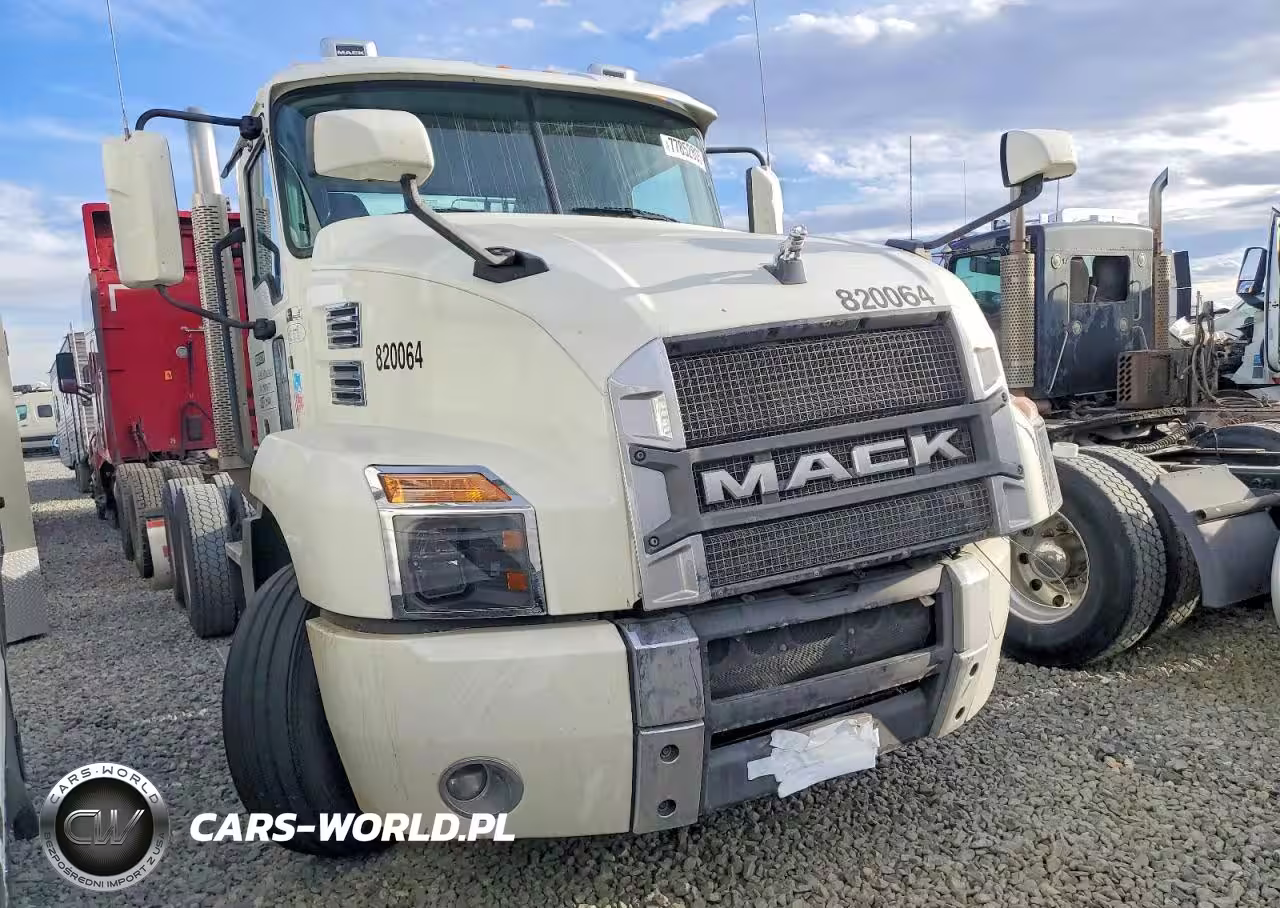 2020 Mack Anthem Semi Truck