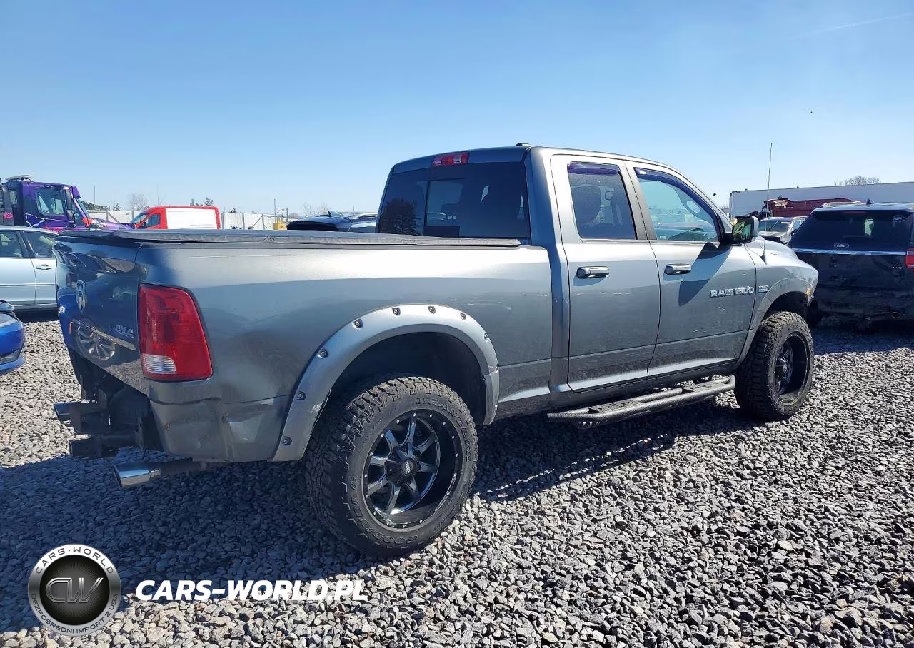 2012 Dodge Ram 1500 Sport VIN:1C6RD7HT0CS150452 - 3