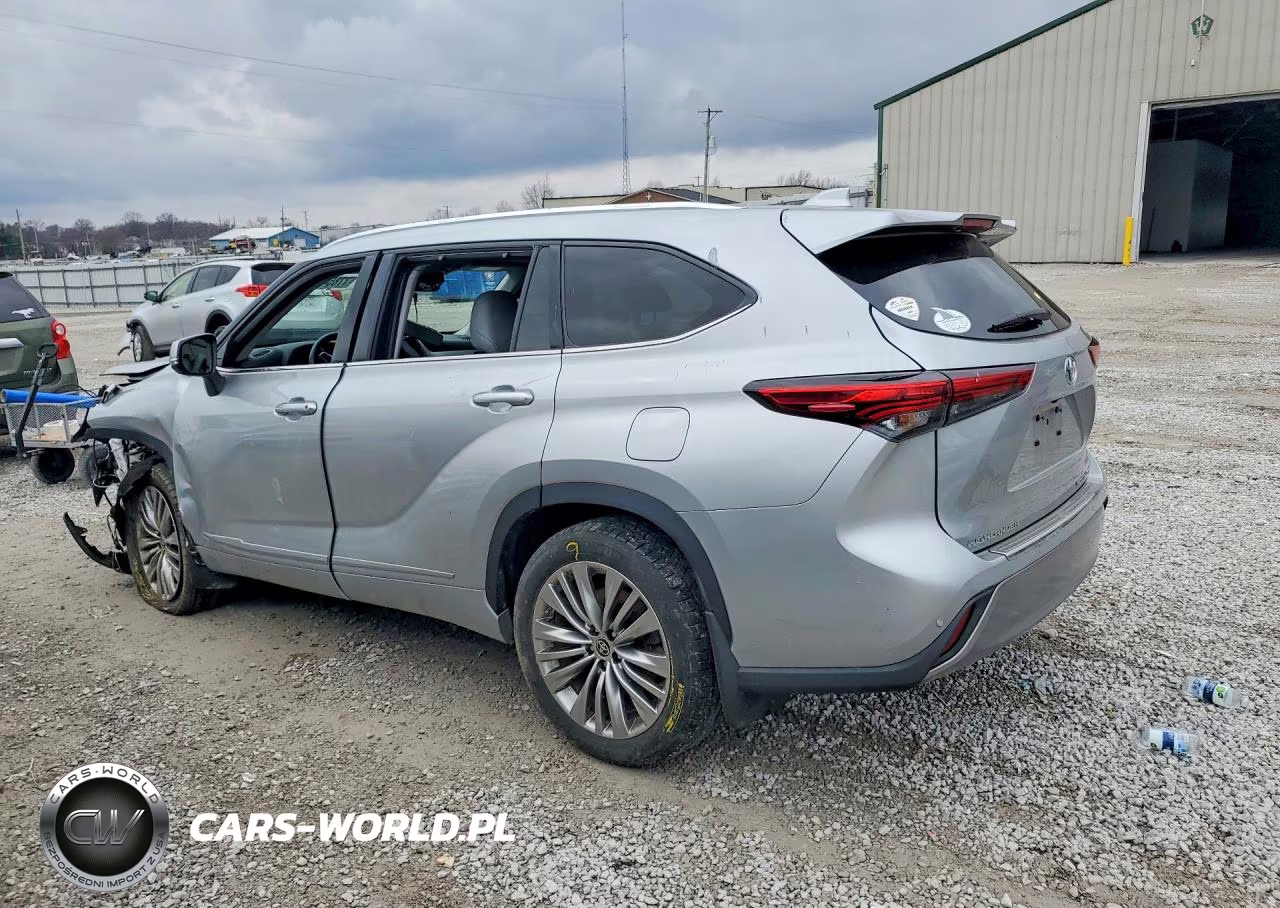 2022 Toyota Highlander Platinum VIN:5TDFZRBH6NS233604 - 2