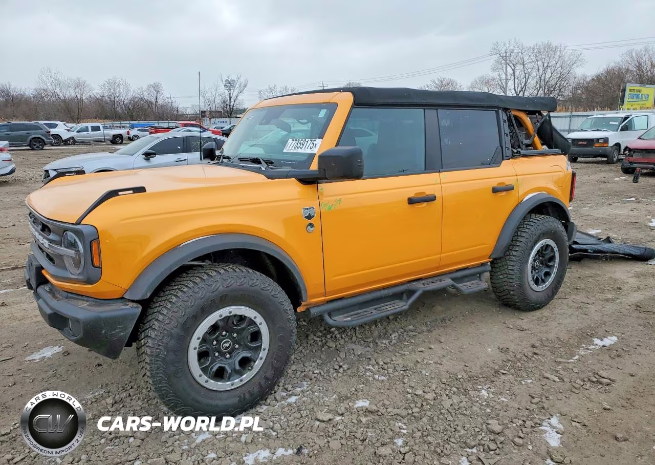 2022 Ford Bronco Base – zdjęcie 1 z 13