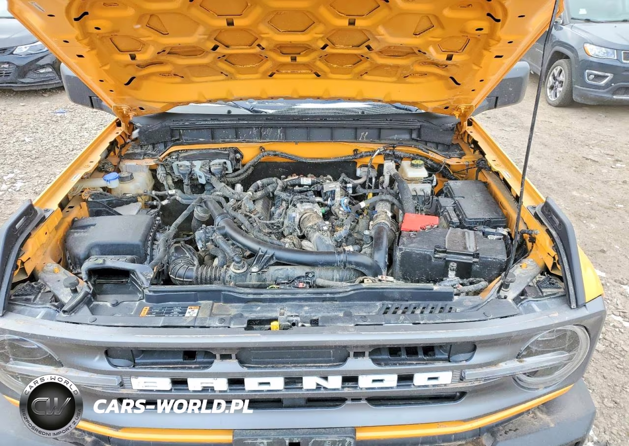 2022 Ford Bronco Base VIN:1FMEE5BP0NLB47211 - 12
