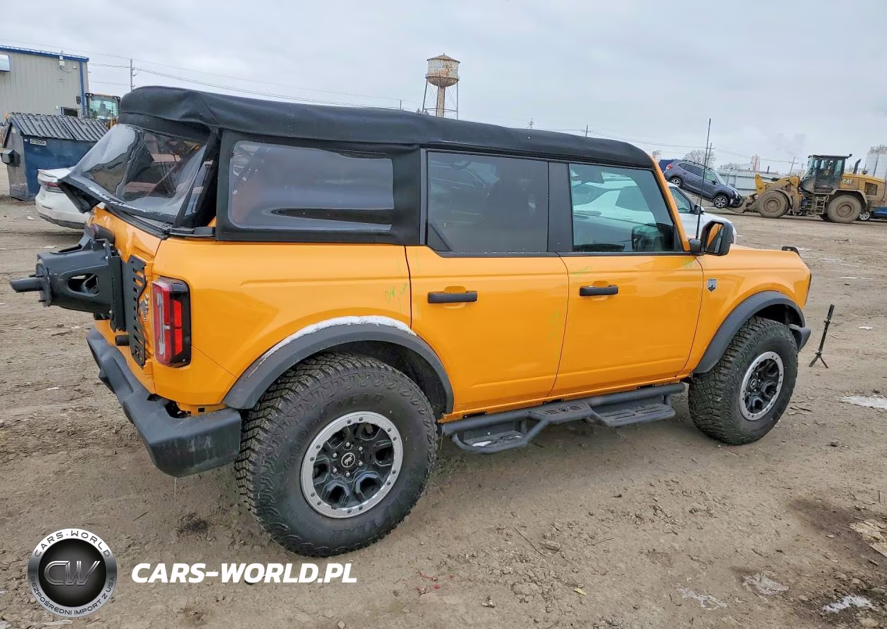 2022 Ford Bronco Base VIN:1FMEE5BP0NLB47211 - 3