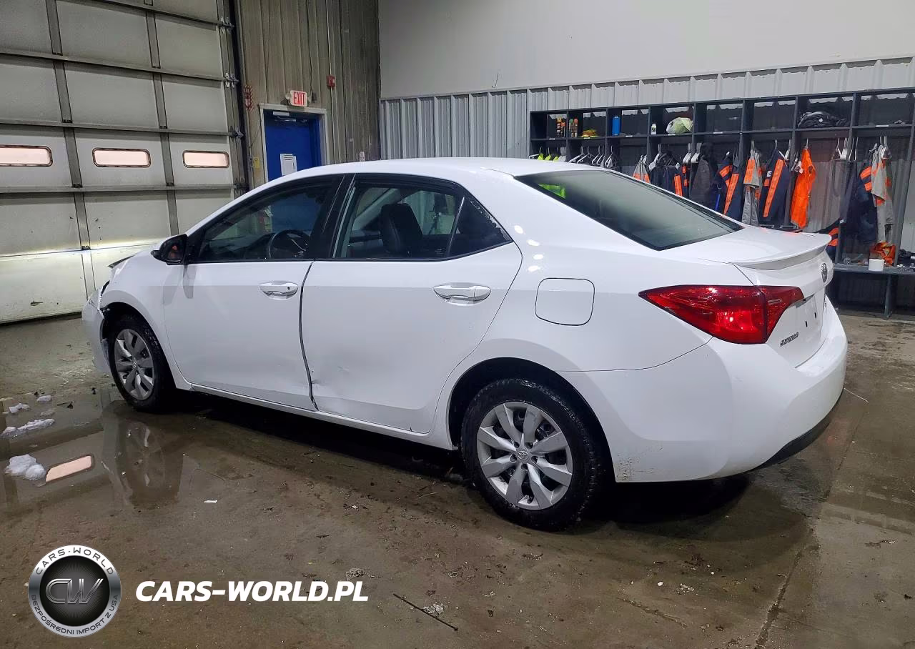 2017 Toyota Corolla Se VIN:5YFBURHE0HP617840 - 2