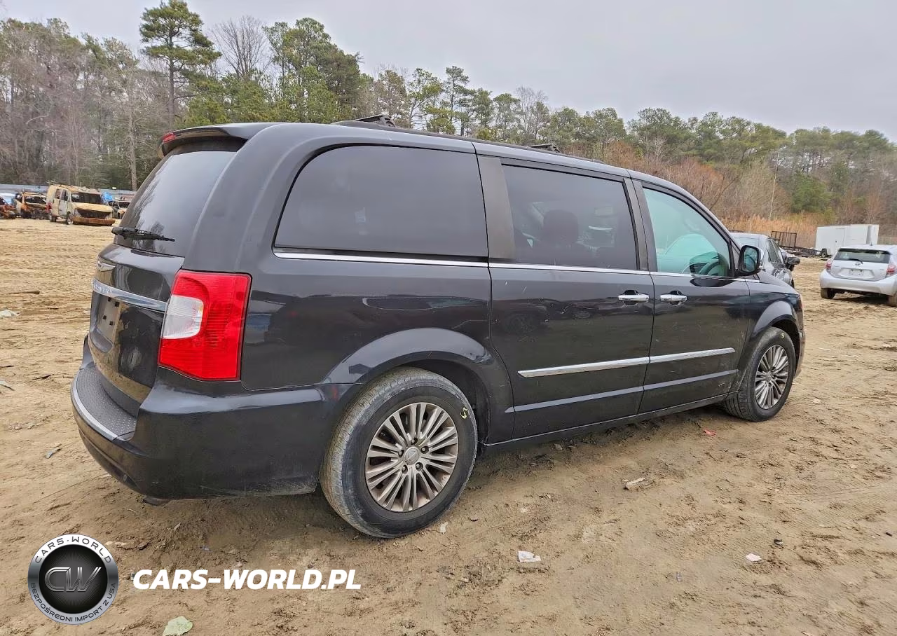 2014 Chrysler Town & Country Touring L VIN:2C4RC1CG8ER285122 - 3