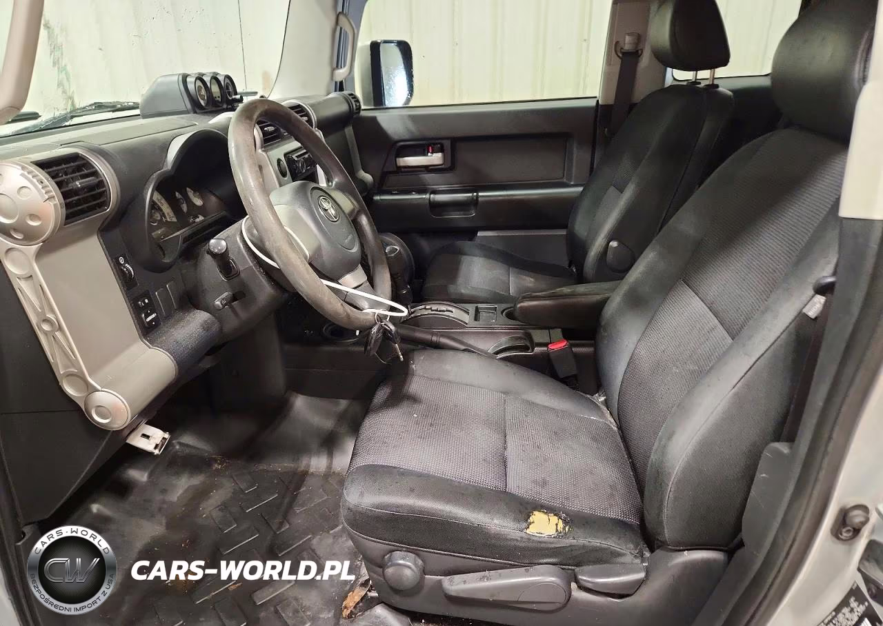 2008 Toyota Fj Cruiser VIN:JTEBU11F18K019447 - 7