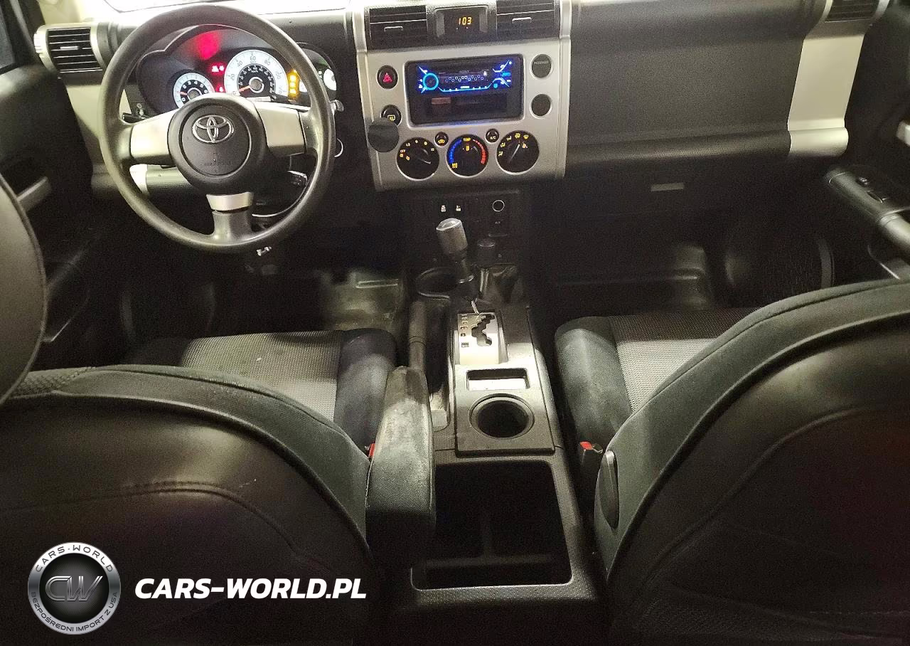 2008 Toyota Fj Cruiser VIN:JTEBU11F18K019447 - 8