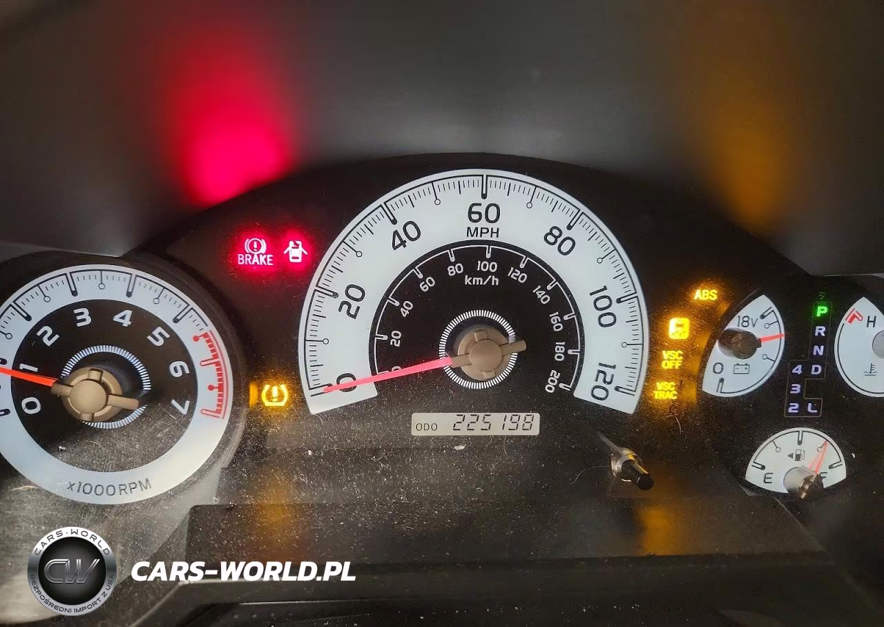 2008 Toyota Fj Cruiser VIN:JTEBU11F18K019447 - 9