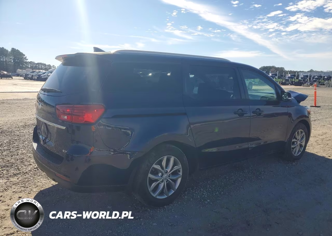 2019 Kia Sedona VIN:KNDMB5C18K6539818 - 3