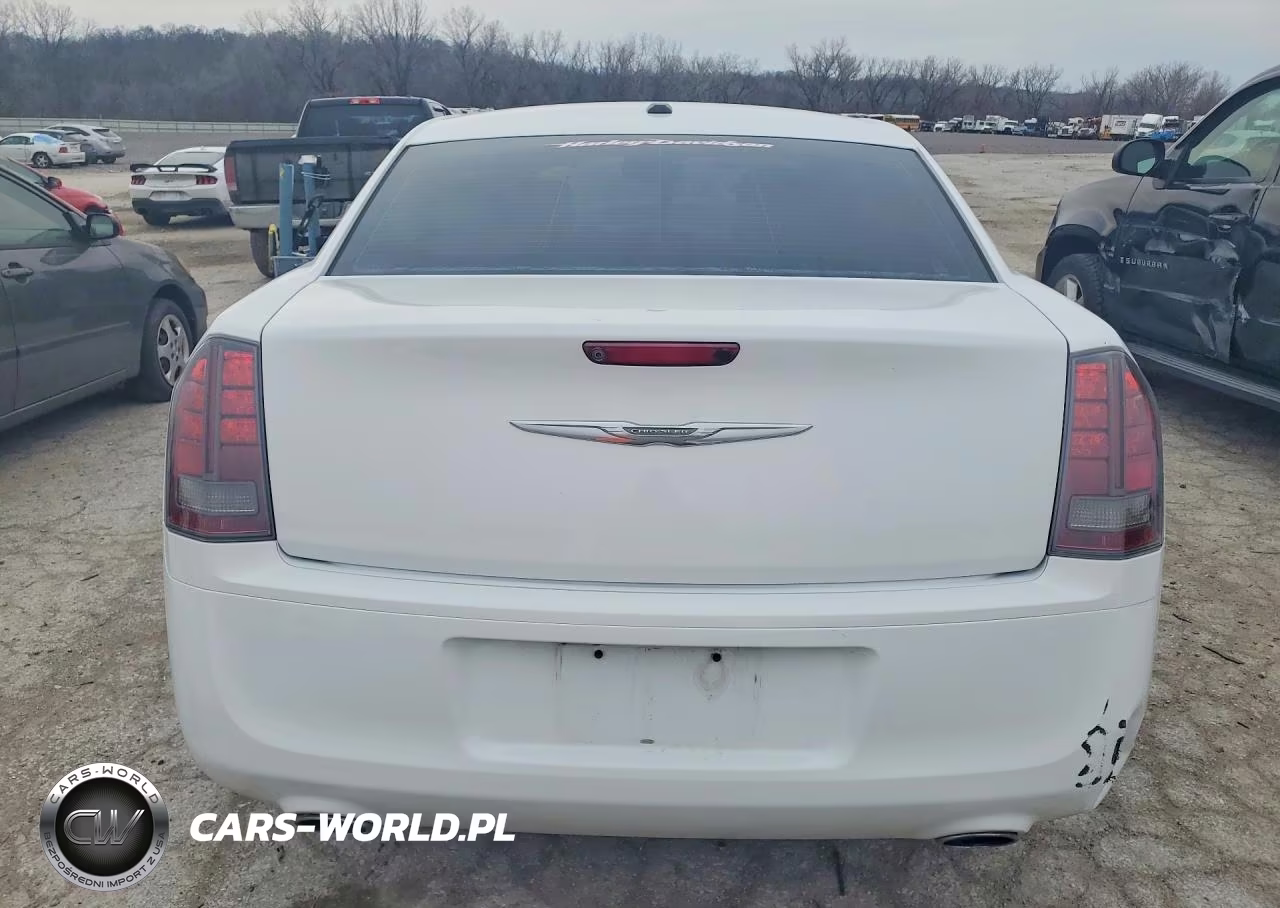 2014 Chrysler 300 S VIN:2C3CCAGG8EH374053 - 6