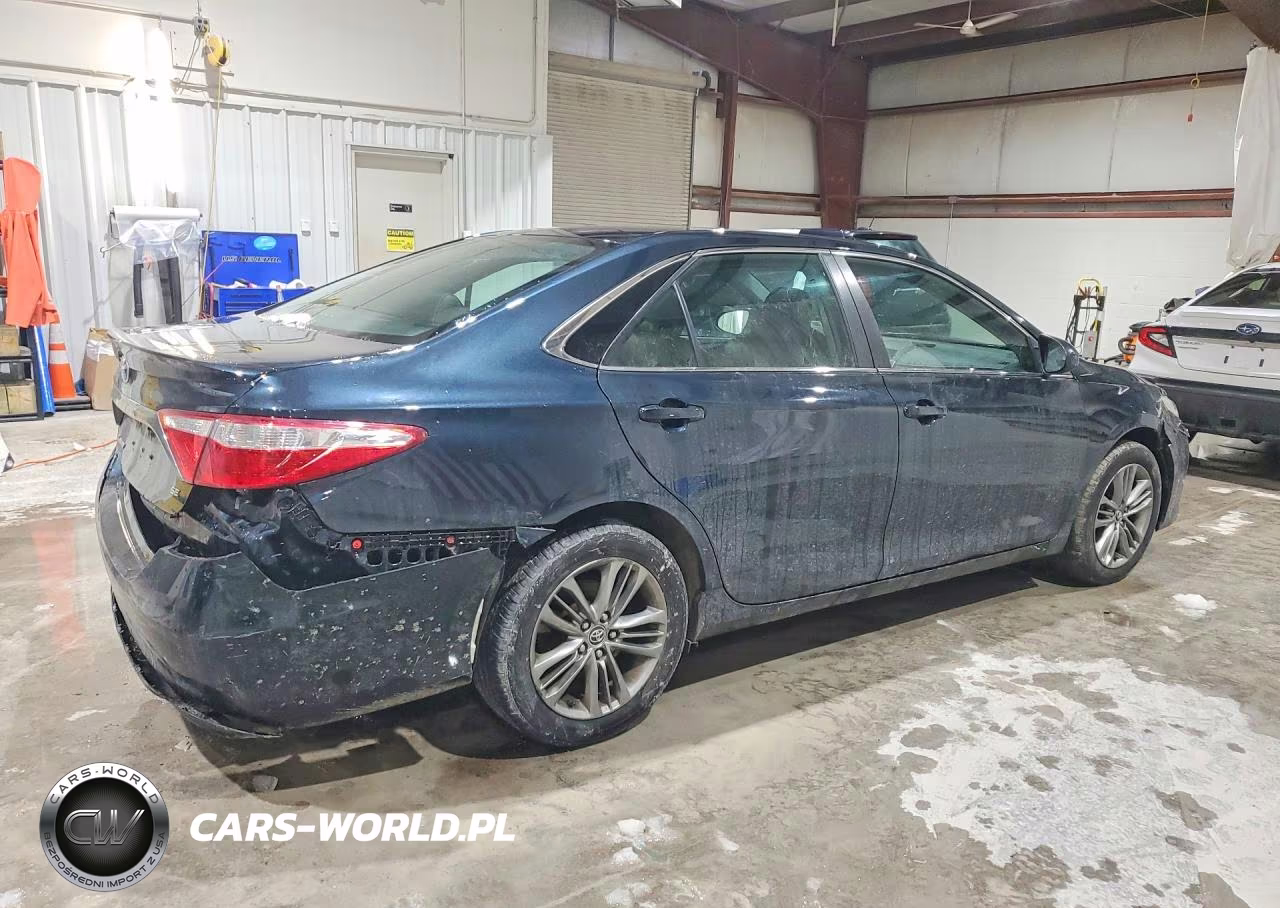 2015 Toyota Camry Se VIN:4T1BF1FK8FU087651 - 3