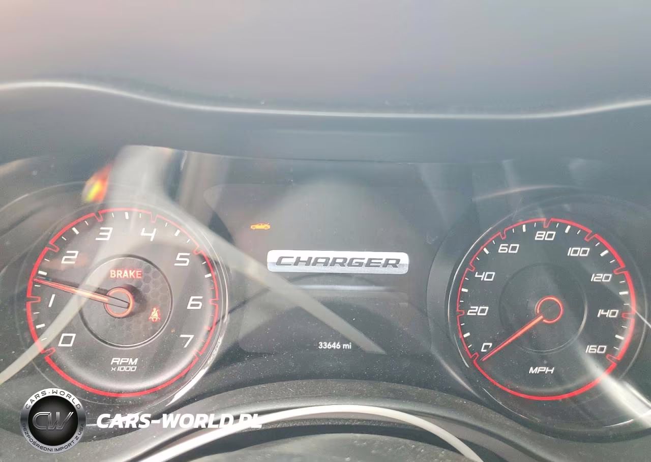 2023 Dodge Charger R-T VIN:2C3CDXCT2PH581303 - 9