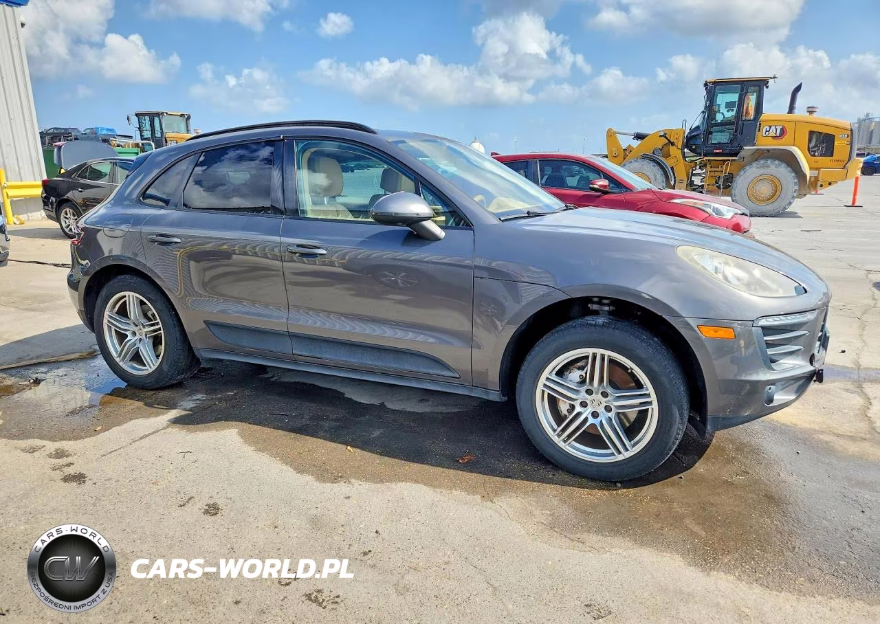 2015 Porsche Macan S VIN:WP1AB2A58FLB63523 - 4