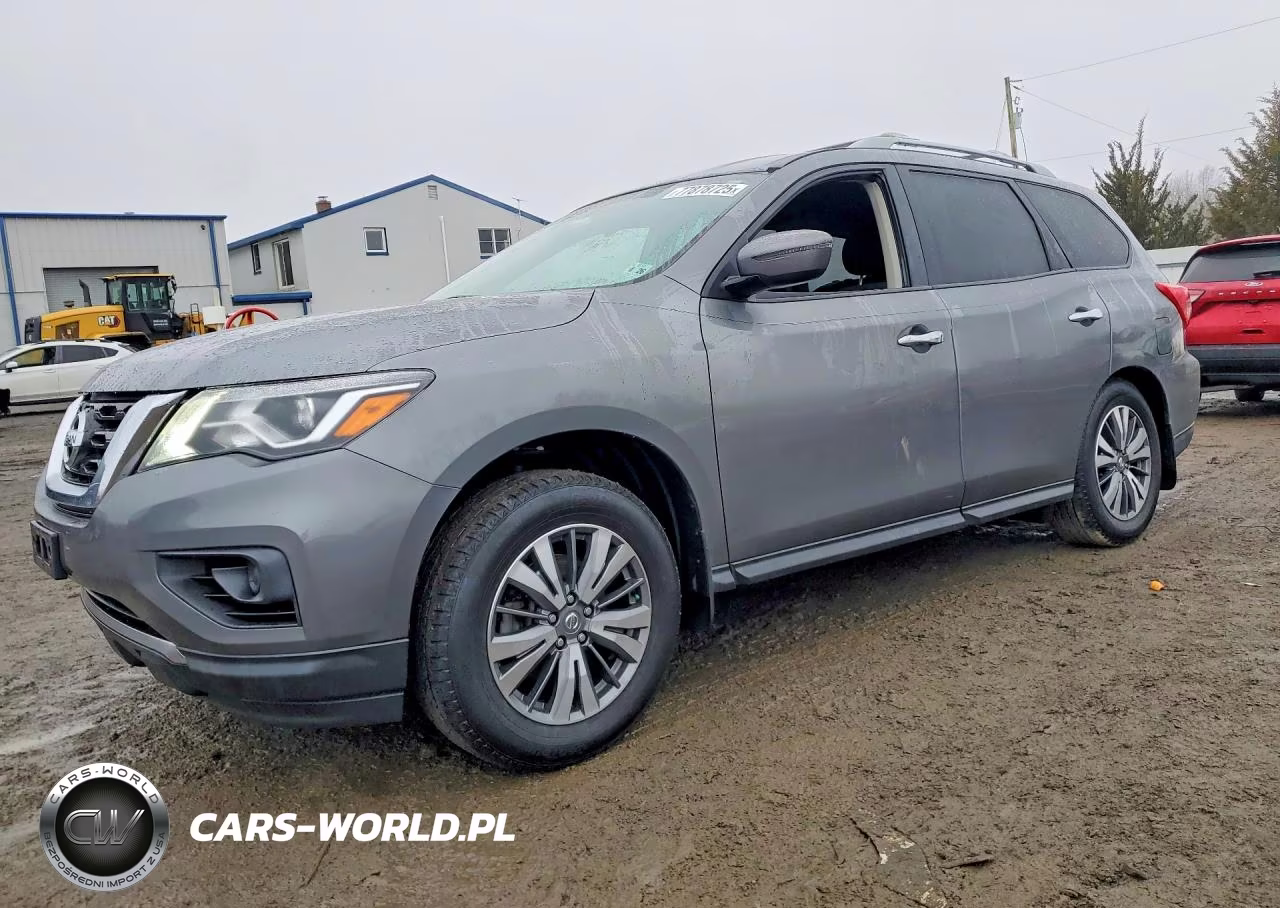 2020 Nissan Pathfinder S