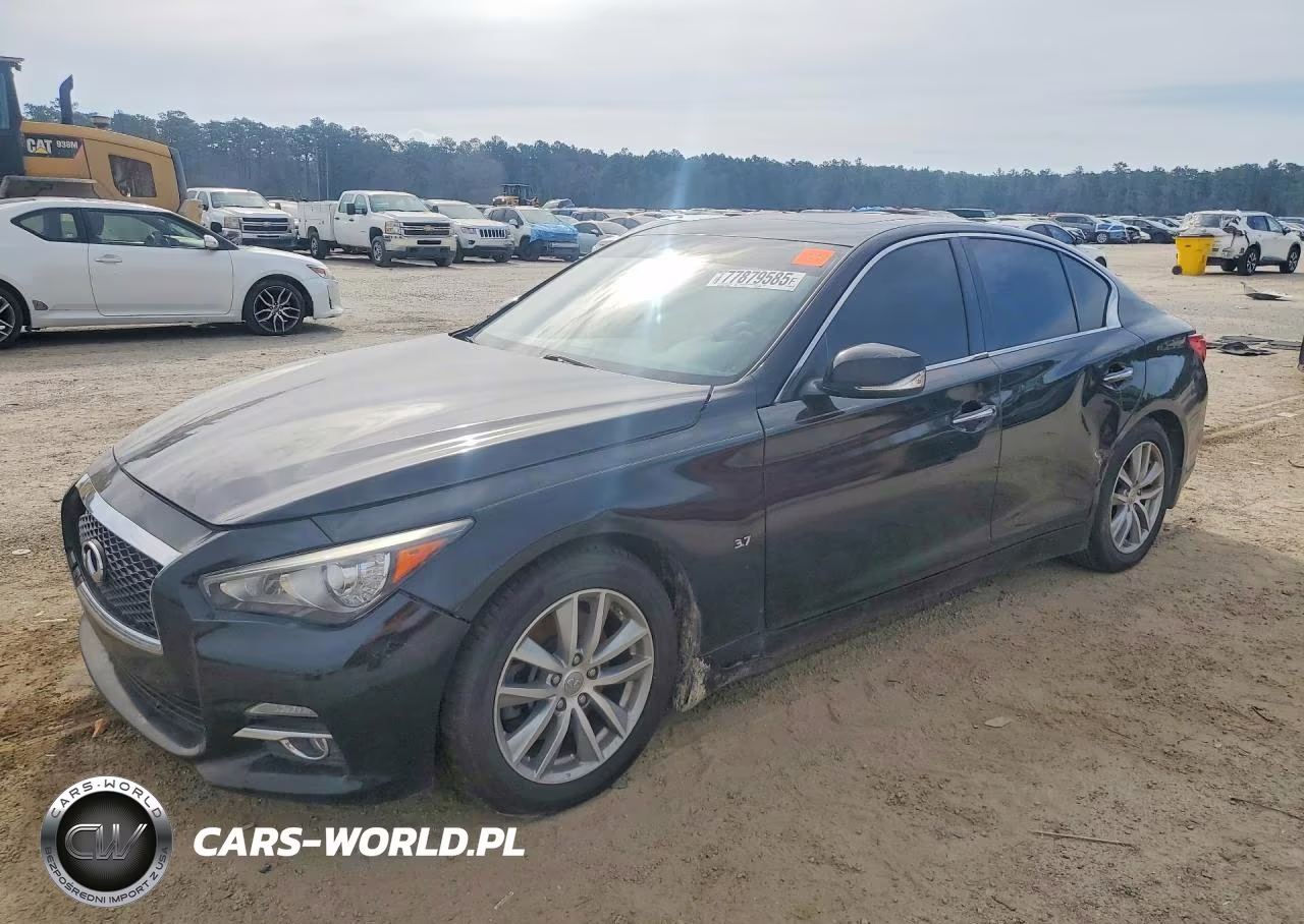 2015 Infiniti Q50 Base