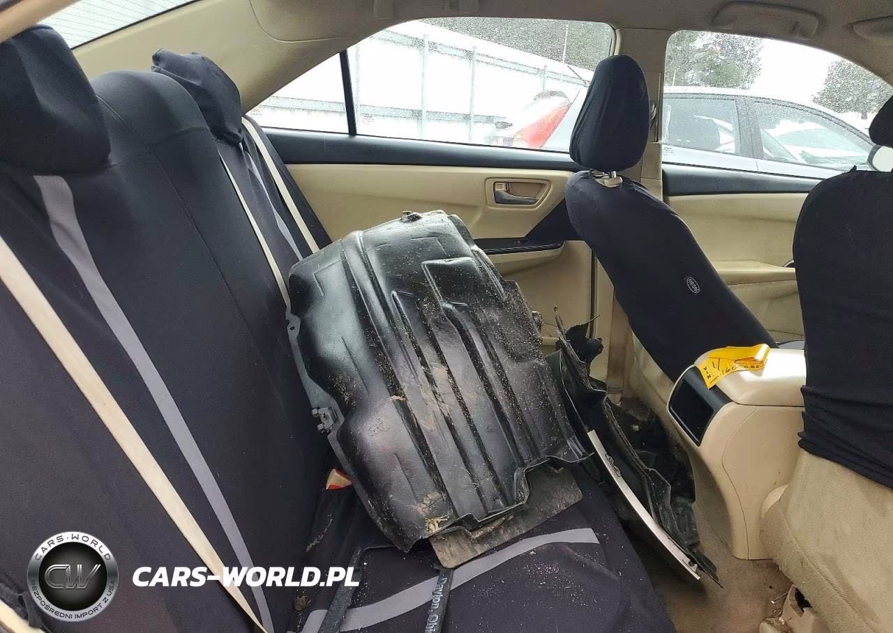 2017 Toyota Camry Le VIN:4T1BF1FK5HU423601 - 10