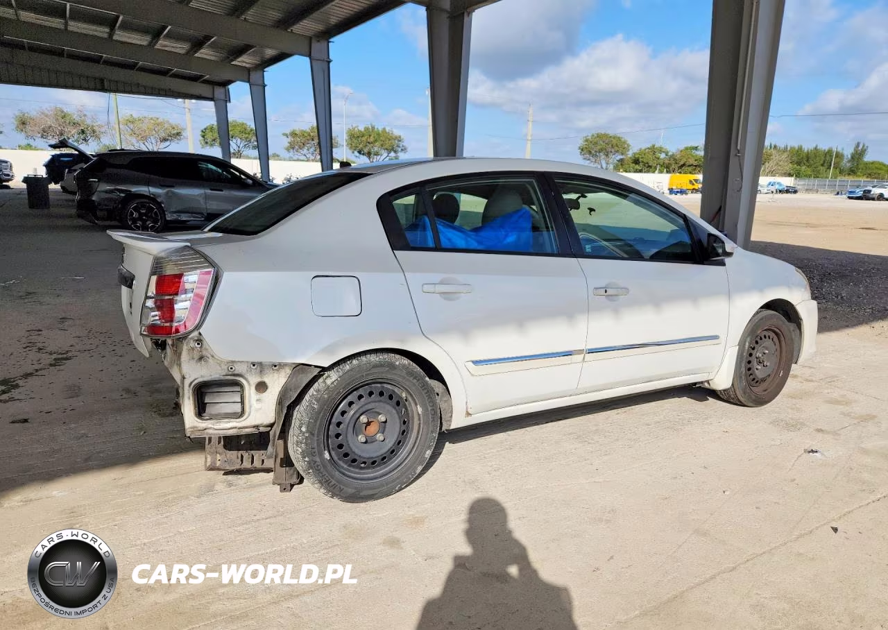 2012 Nissan Sentra 2.0 VIN:3N1AB6AP7CL777122 - 3