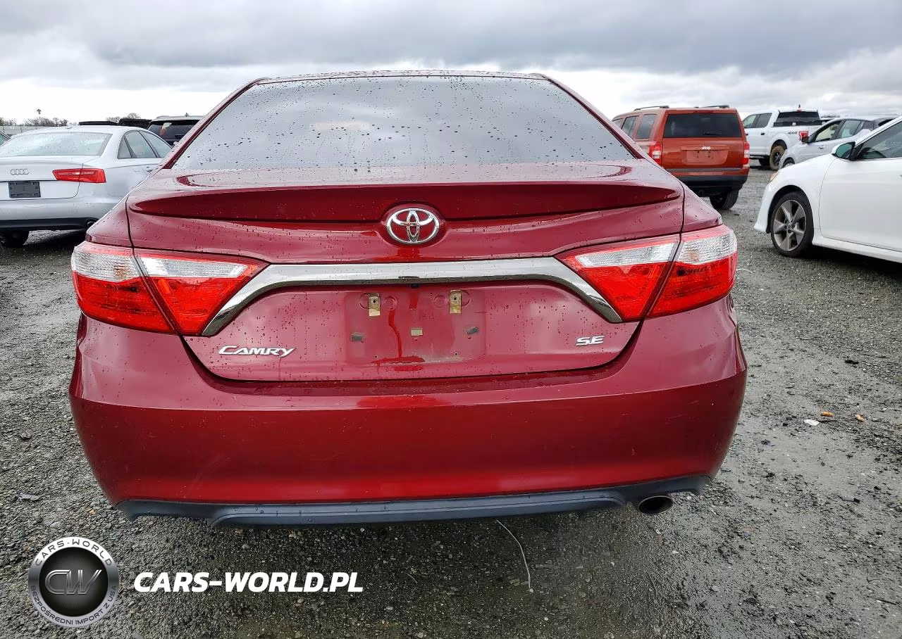 2015 Toyota Camry Se VIN:4T1BF1FK5FU992672 - 6