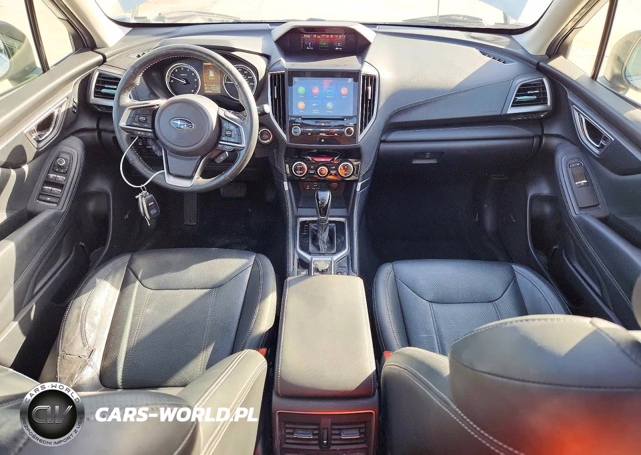 2019 Subaru Forester Touring VIN:JF2SKAWCXKH473405 - 8