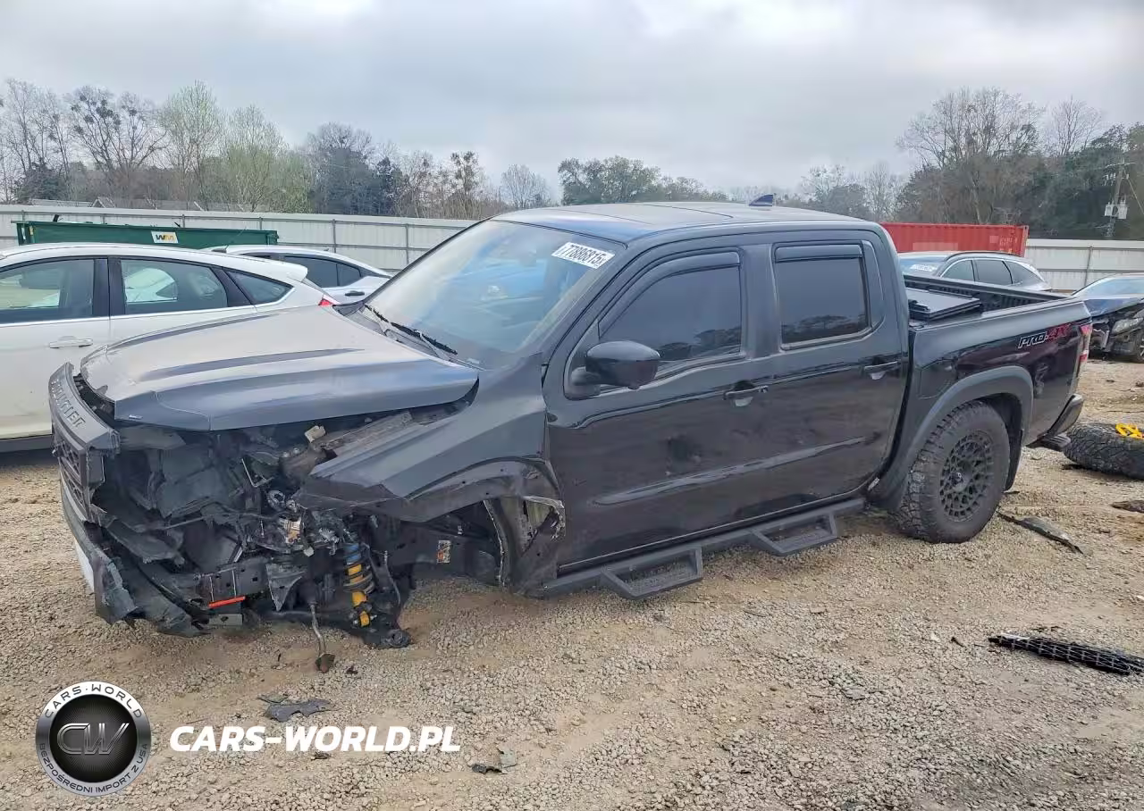 2023 Nissan Frontier S