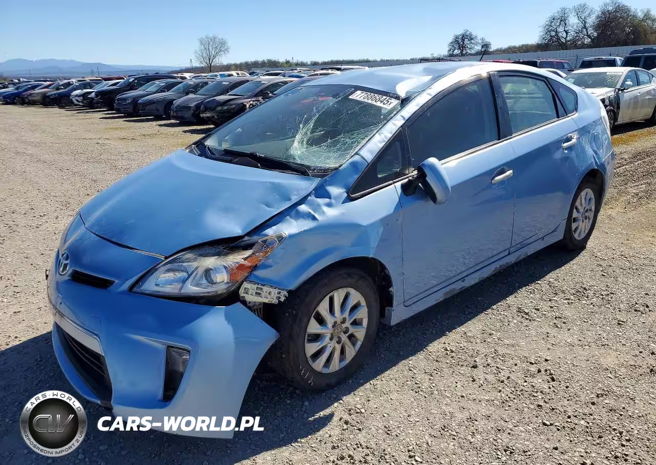 2015 Toyota Prius Plug-In Hybrid Base
