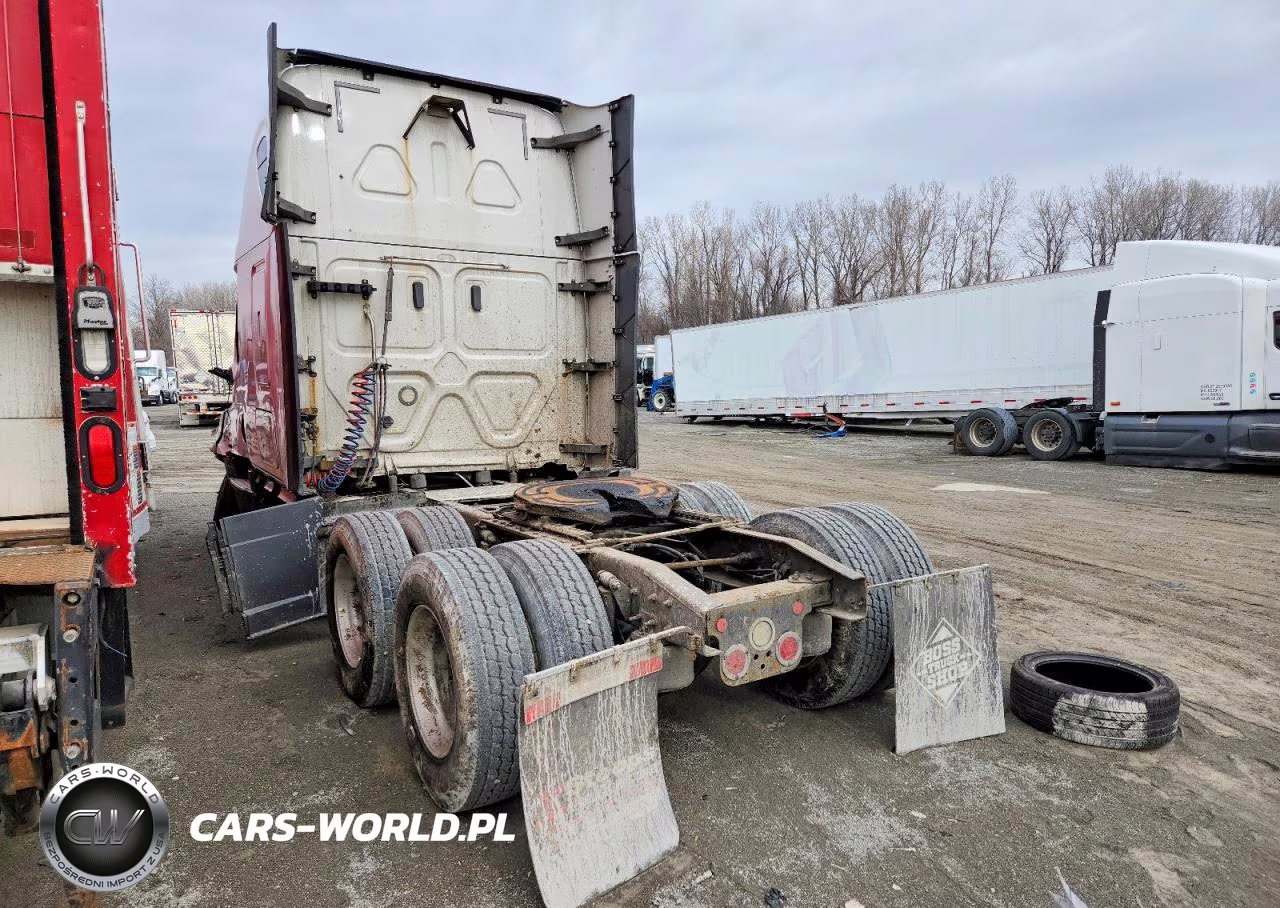 2019 Freightliner Cascadia 126 Semi Truck VIN:3AKJHHDR0KSKB5862 - 3