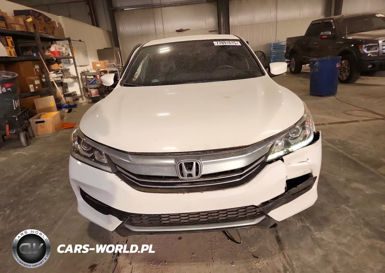2017 Honda Accord Sport Special Edition VIN:1HGCR2F17HA273362 - 5
