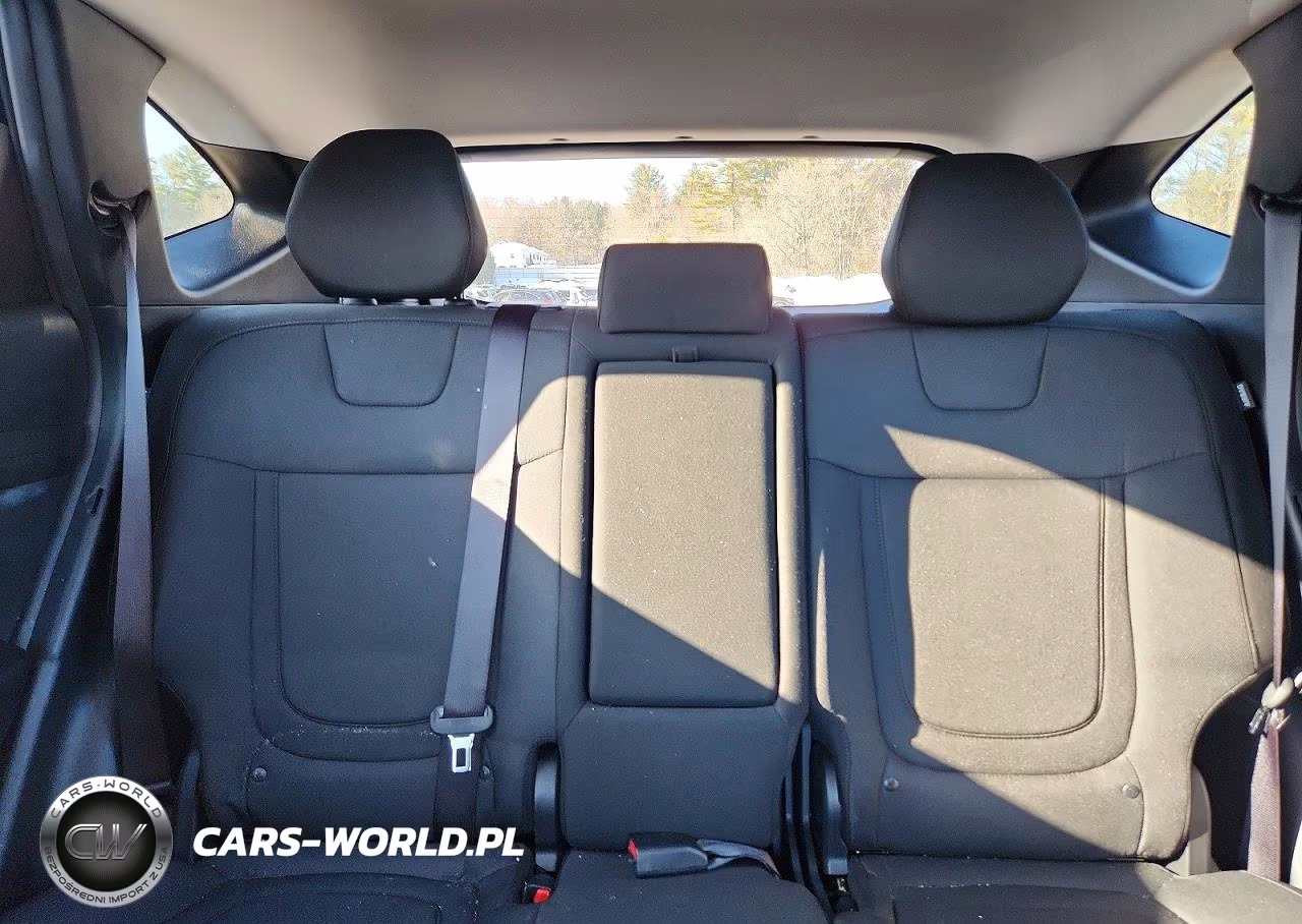 2025 Hyundai Tucson Sel VIN:3KMJBCDEXSE008409 - 10