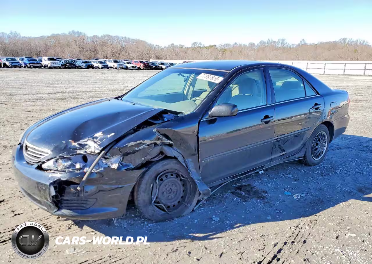 2005 Toyota Camry Le