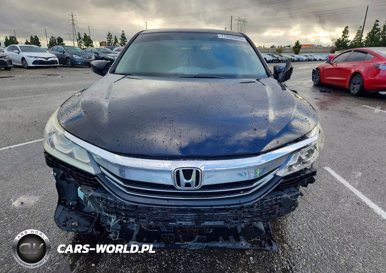 2017 Honda Accord Lx VIN:1HGCR2F3XHA033479 - 5