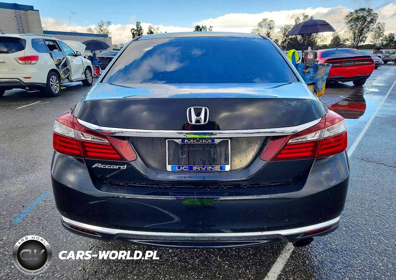 2017 Honda Accord Lx VIN:1HGCR2F3XHA033479 - 6