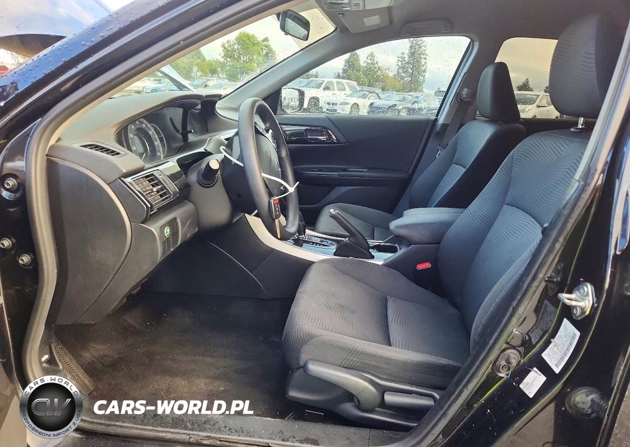 2017 Honda Accord Lx VIN:1HGCR2F3XHA033479 - 7