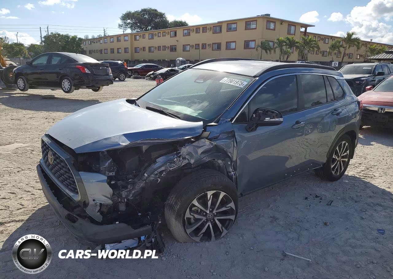 2024 Toyota Corolla Cross Xle