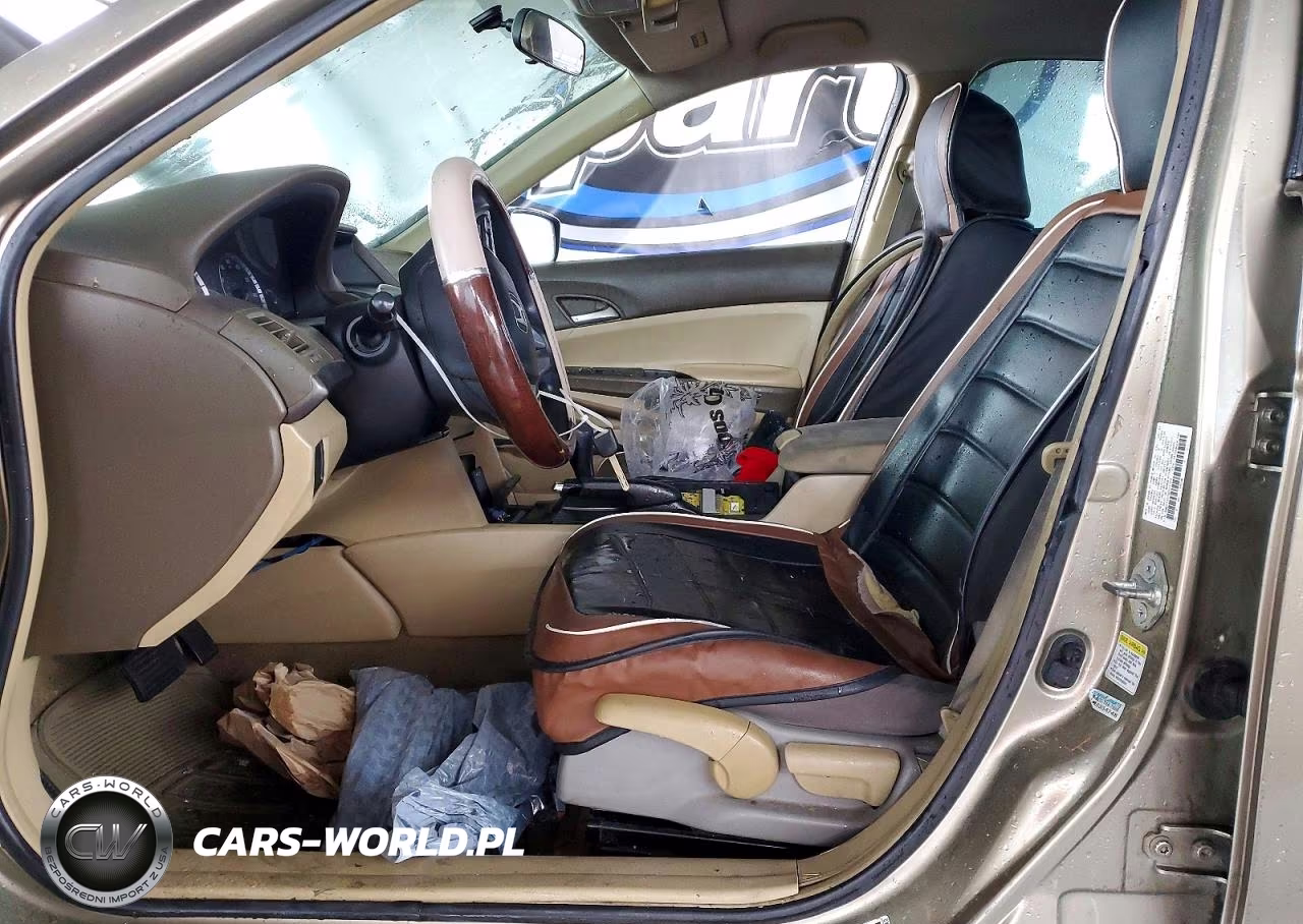2008 Honda Accord Lx VIN:JHMCP26378C011754 - 7